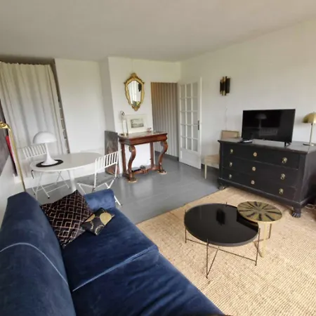On Garden Level - Sea View Apartment Trouville-sur-Mer